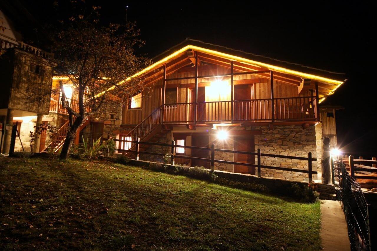 Eco Chalet Maison Dominique Challand-Saint-Anselme Exterior photo